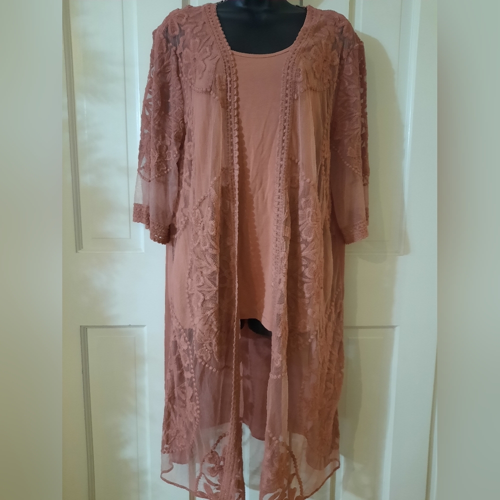 Woman's beautiful Camisole & Lace Duster set - Color: dusty rose - Size: XL